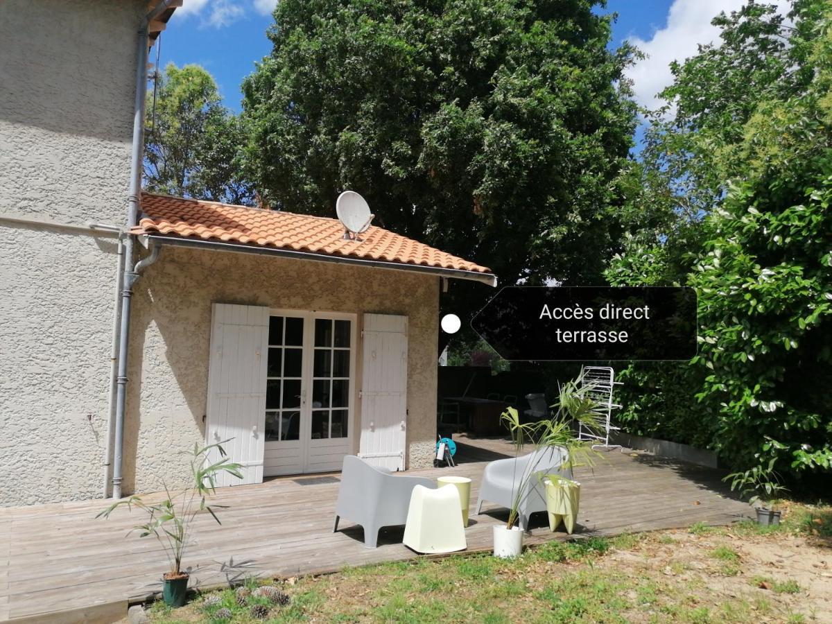 Cosy Aux Portes De Bordeaux Et Saint Emilion Apartamento *